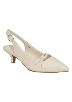 Brand new 👏 Easy Street Emerin Slingback Pumps 😍