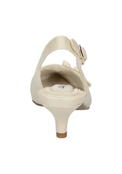 Brand new 👏 Easy Street Emerin Slingback Pumps 😍 -Easy Street Sales Shop Belk 292