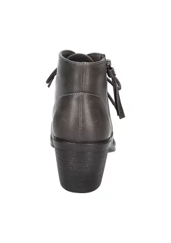 Brand new 🔔 Easy Street Becker Ankle 🥾 Boots 😉 -Easy Street Sales Shop Belk 895