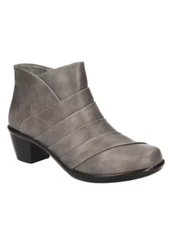 Hot Sale 🔔 Easy Street Sonya Booties 🎉